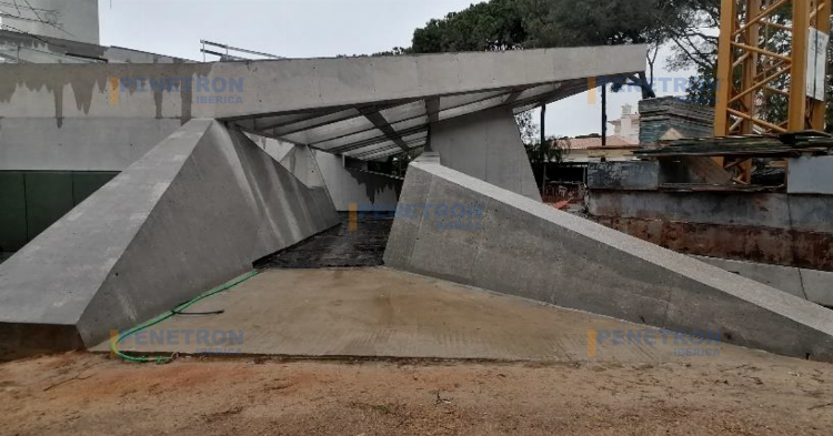 Moradia em betão aparente