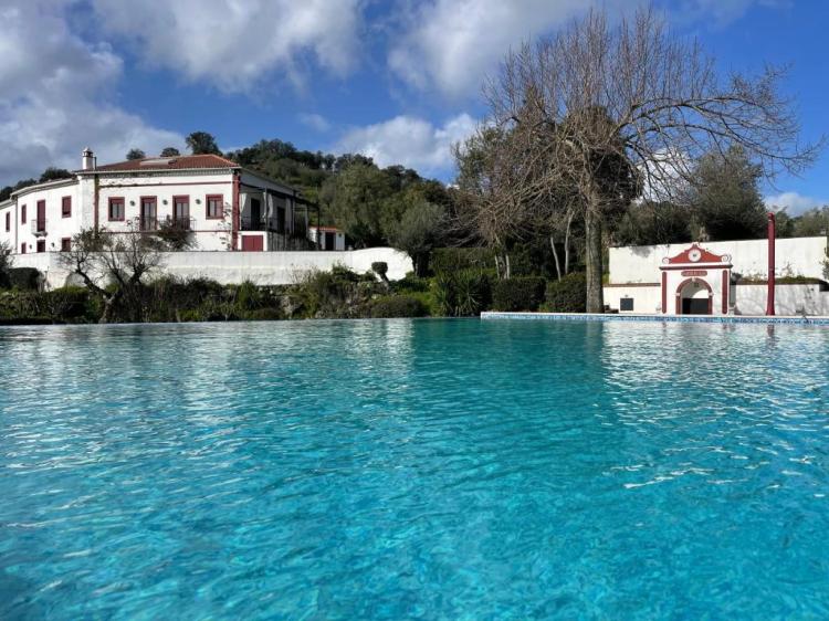 Quinta da Asneira: Um piscina de charme com Penetron