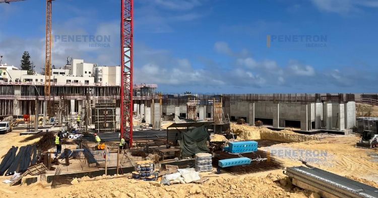 Novo Hotel Frente ao Mar em Armação de Pêra